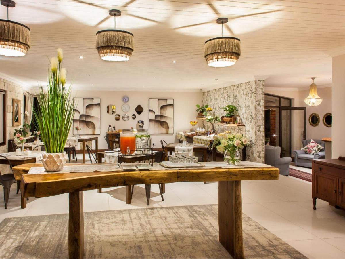 Hotel The Coral Tree à Mbombela Extérieur photo