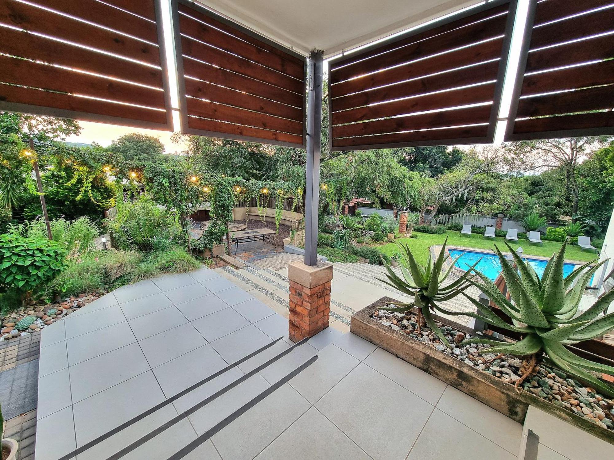 Hotel The Coral Tree à Mbombela Extérieur photo